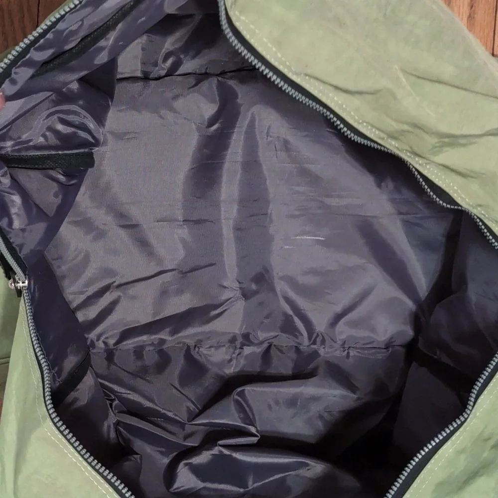Kipling Duffel Weekender Bag Olive Green Unisex Zipper Closure 23